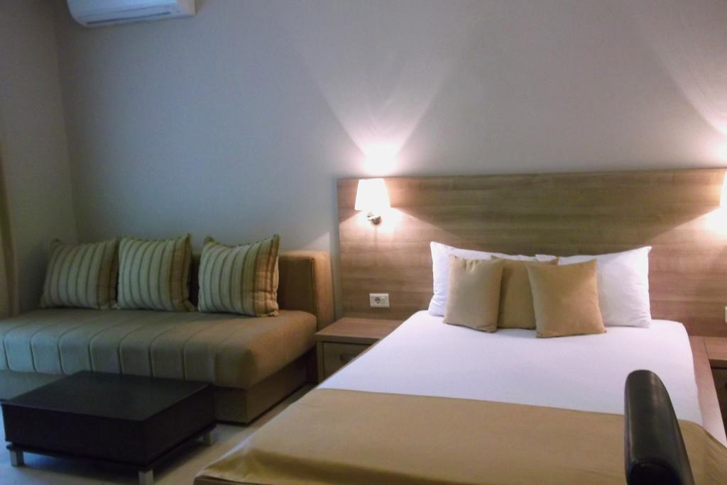 Vila V Lux Apartments Petrovac Buitenkant foto